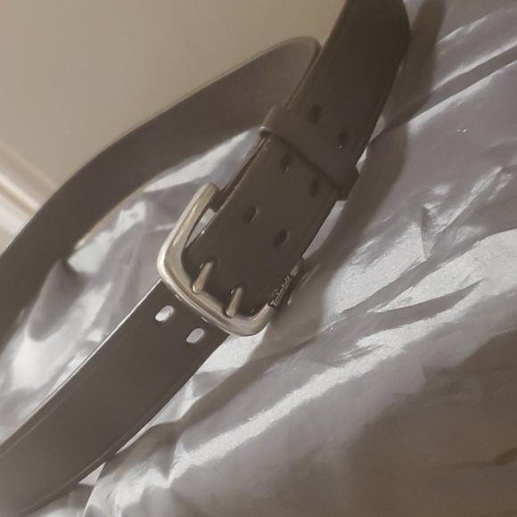 TIMBERLAND brown leather belt. - Picture 2 of 4